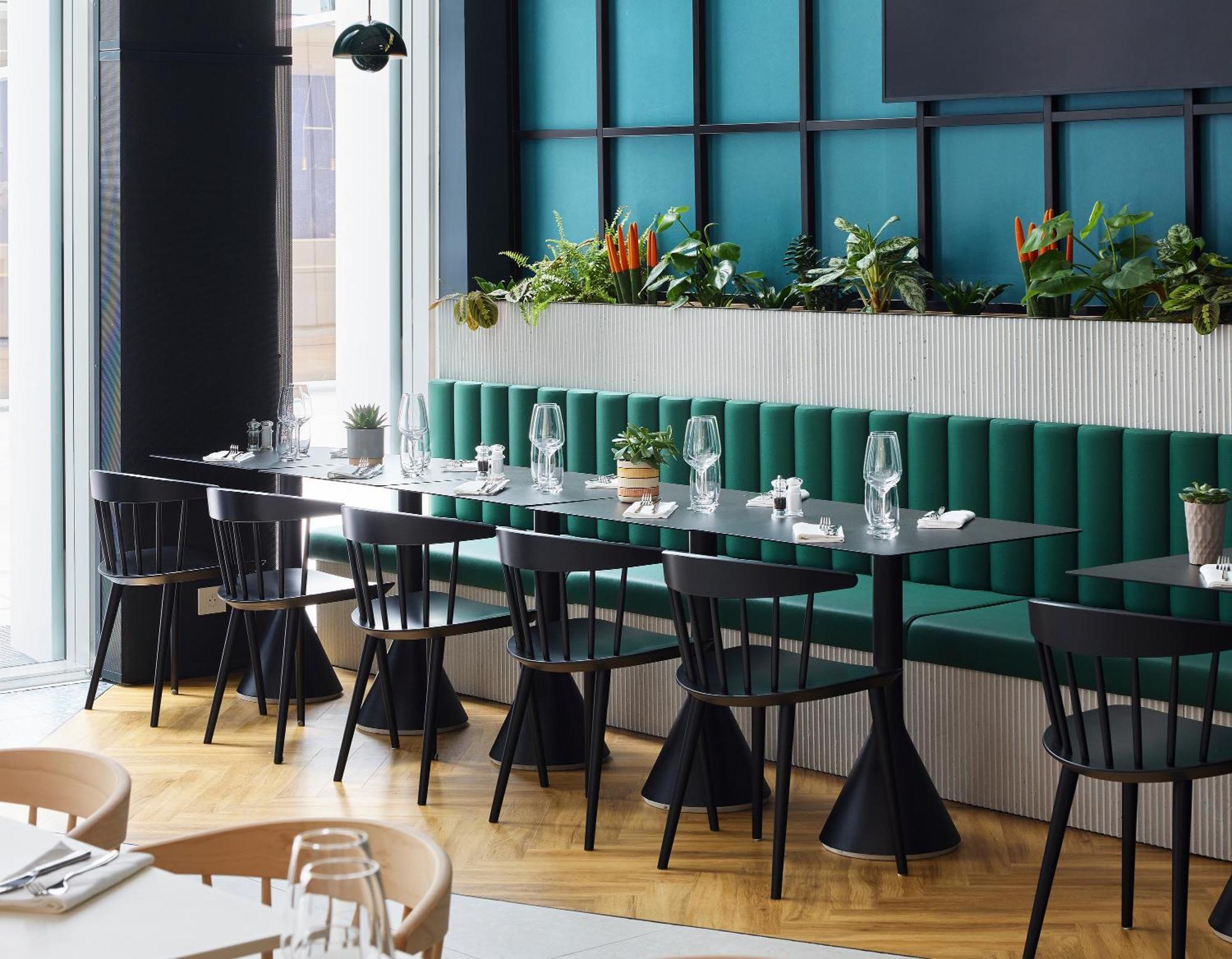 H4 Hotel Wyndham Paris Pleyel Resort Saint-Denis  Exteriör bild