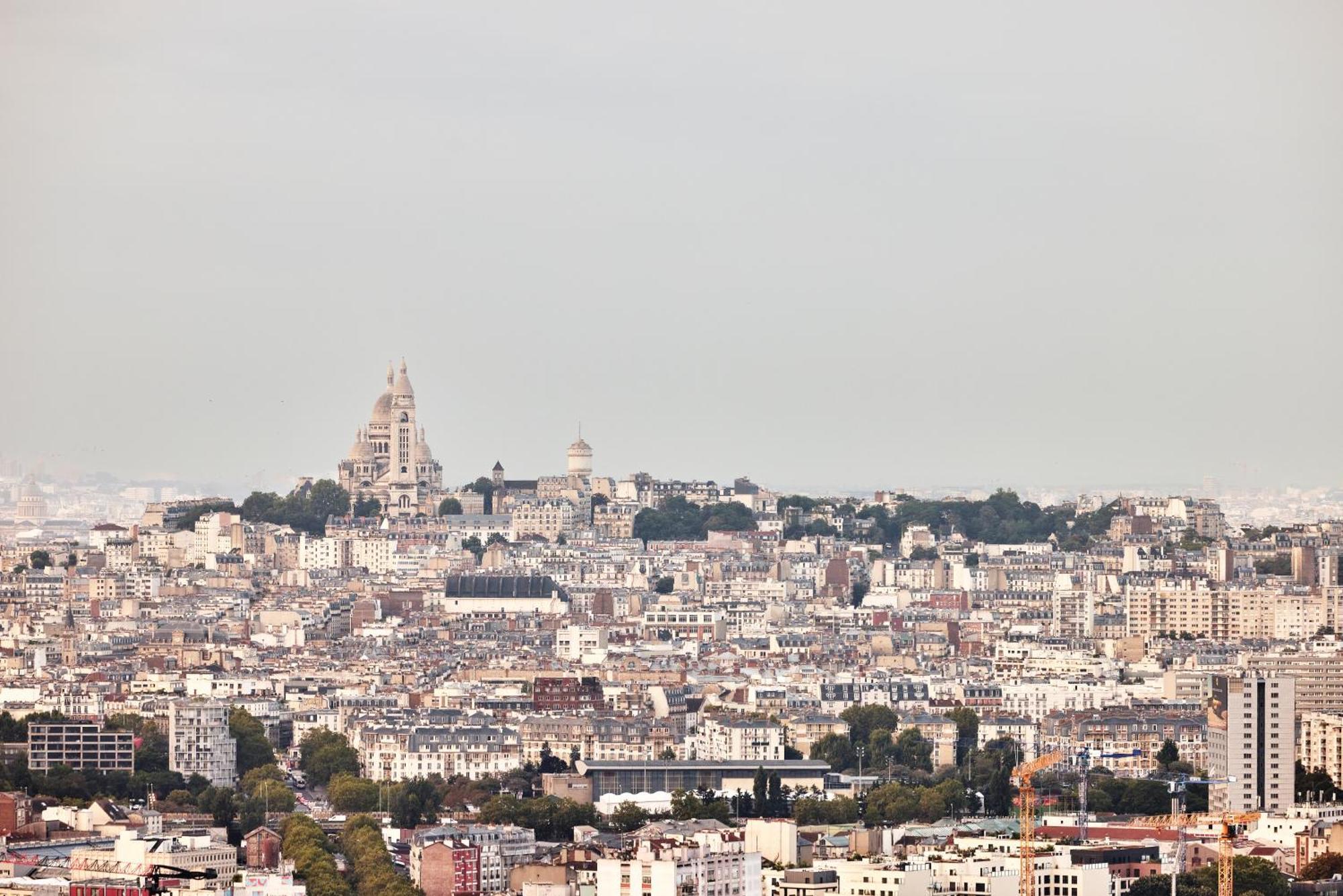 H4 Hotel Wyndham Paris Pleyel Resort Saint-Denis  Exteriör bild