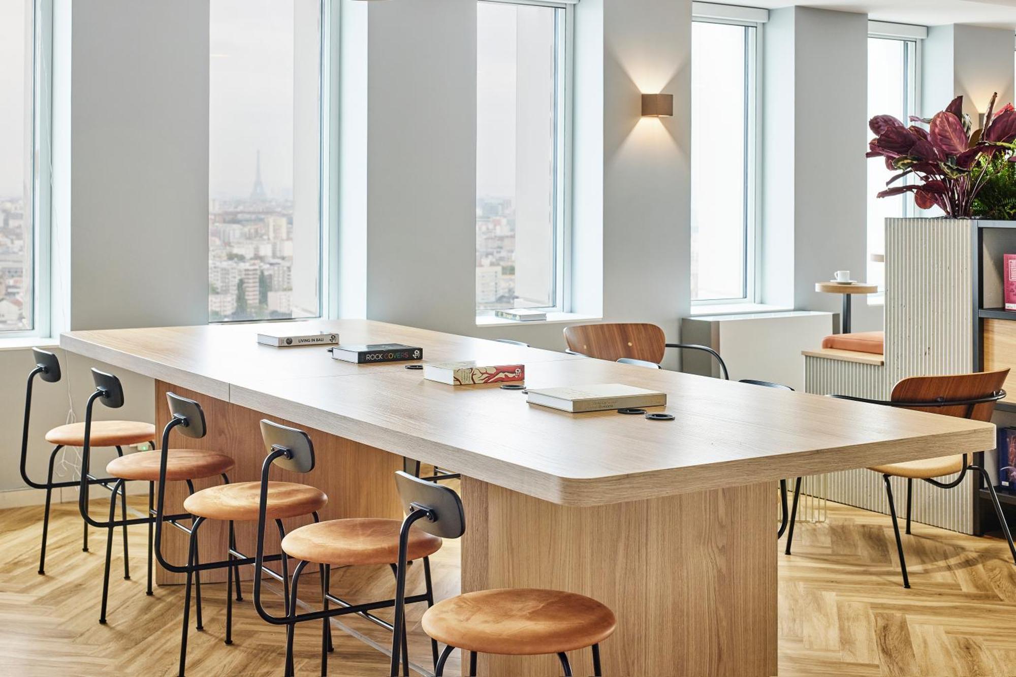 H4 Hotel Wyndham Paris Pleyel Resort Saint-Denis  Exteriör bild